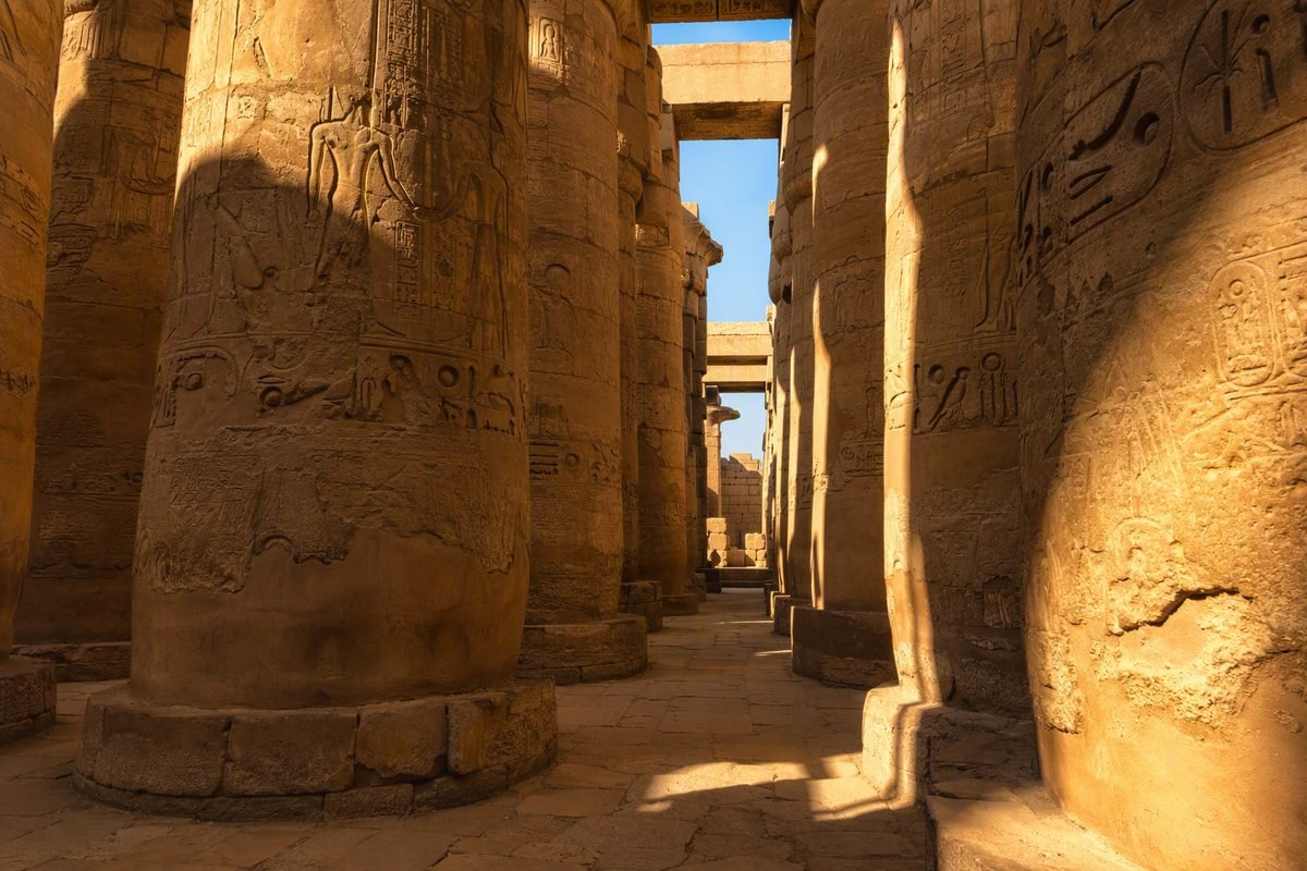 Luxor in aereo